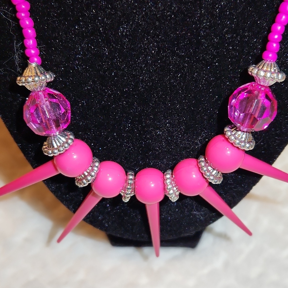 Festival Pink Spike Bold Statement Necklace - Picture 2 of 4